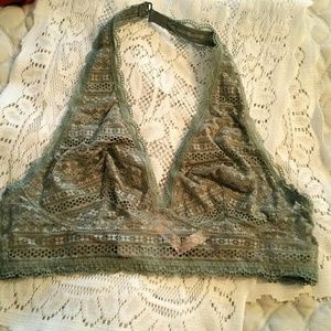 🚫 SOLD 🚫 Victoria's secret Brallette